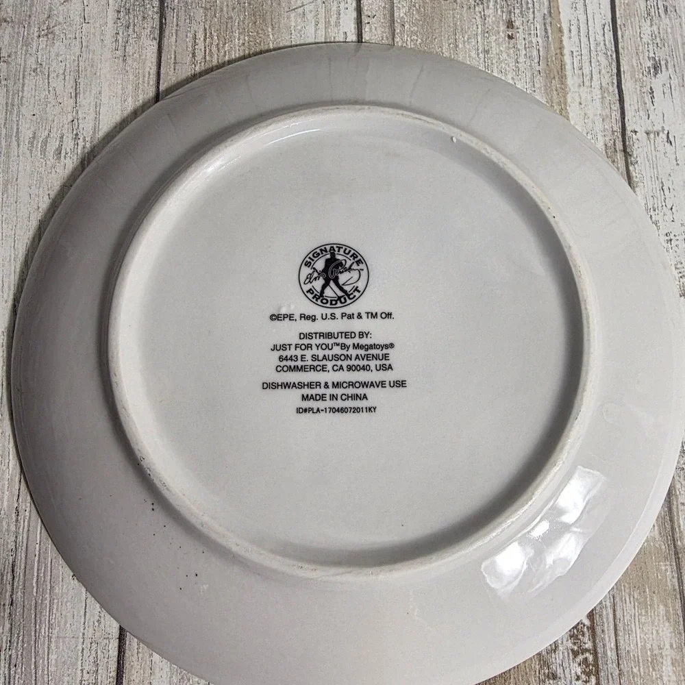 Elvis Presley Signature Product Ceramic Collector Plate Megatoys Blue/White